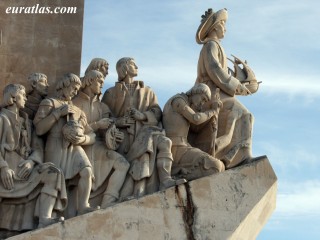 Le monument des Dcouvertes avec Henri le Navigate...